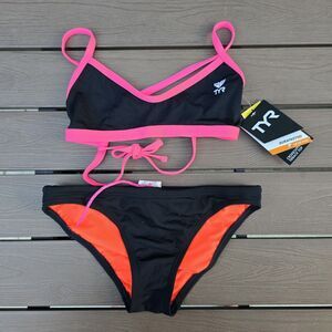 TYR Womens Durafast Solid  Black/pink Crosscutfit Workout Bikini Size XS NEW